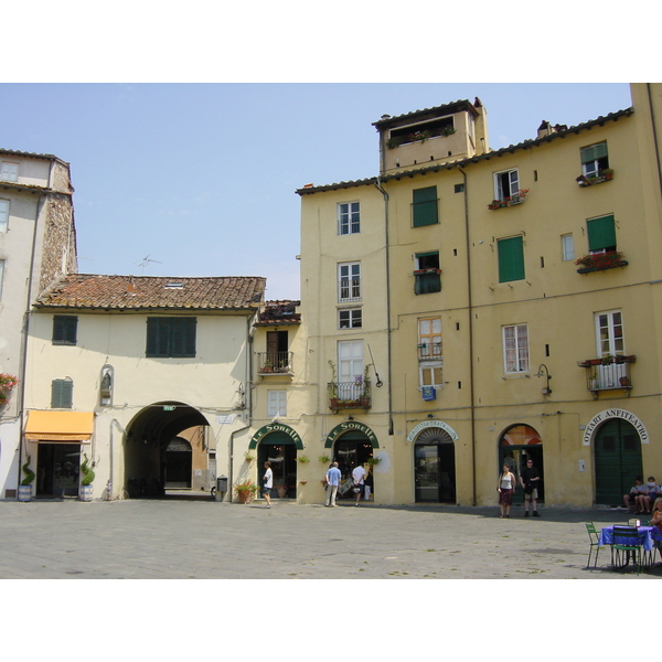 รูปถ่าย อิตาลี(Italy) ลุคคา(Lucca) 2002-07 4