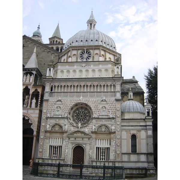 รูปถ่าย อิตาลี(Italy) แบร์กาโม(Bergamo) 2002-07 18