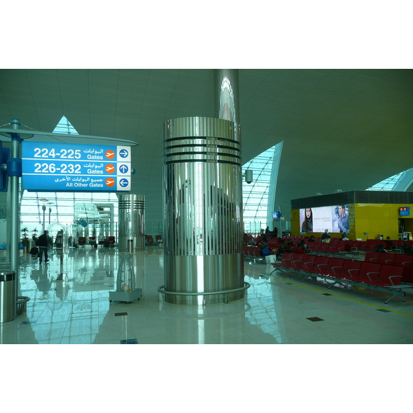 รูปถ่าย สหรัฐอาหรับเอมิเรตส์(United Arab Emirates) ดูไบ(Dubai) สนามบินดูไบ(Dubai International Airport) 2009-01 5