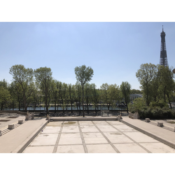 รูปถ่าย ฝรั่งเศส(France) ปารีสช่วงล็อกดาวน์(Paris lockdown) 2020-04 128