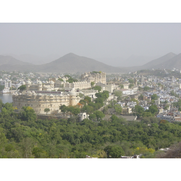 รูปถ่าย อินเดีย(India) อูไดปูร์(Udaipur) 2003-05 24