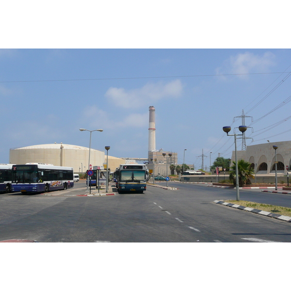 รูปถ่าย อิสราเอล(Israel) เทลอาวีฟ(Tel Aviv) ถนนโรกัค(Rokach Street) 2007-06 11