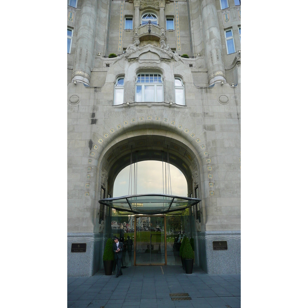 รูปถ่าย ฮังการี(Hungary) บูดาเปสต์(Budapest) ใจกลางบูดาเปสต์(Central Budapest) 2007-06 193