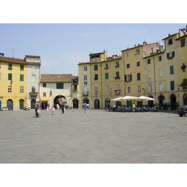 รูปถ่าย อิตาลี(Italy) ลุคคา(Lucca) 2002-07 102