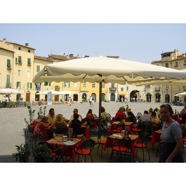 รูปถ่าย อิตาลี(Italy) ลุคคา(Lucca) 2002-07 116