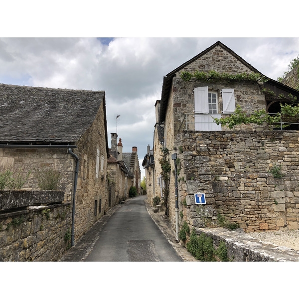 รูปถ่าย ฝรั่งเศส(France) ตูแรน(Turenne) 2018-04 24