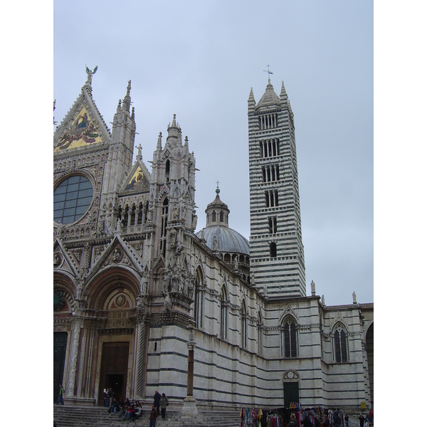 รูปถ่าย อิตาลี(Italy) ซีเอน่า(Siena) 2004-03 28