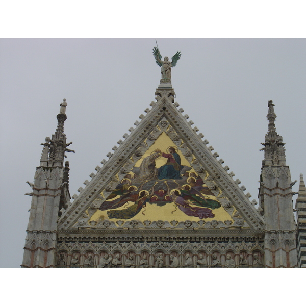 รูปถ่าย อิตาลี(Italy) ซีเอน่า(Siena) 2004-03 20