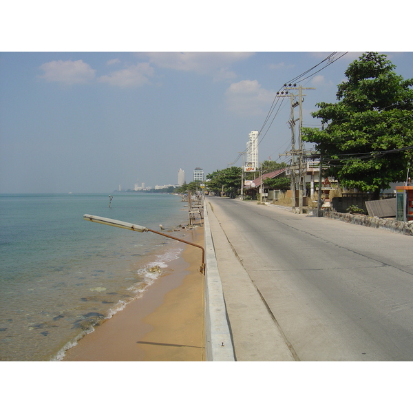 รูปถ่าย ไทย(Thailand) หาดจอมเทียน(Jomtien Beach) 2005-01 96