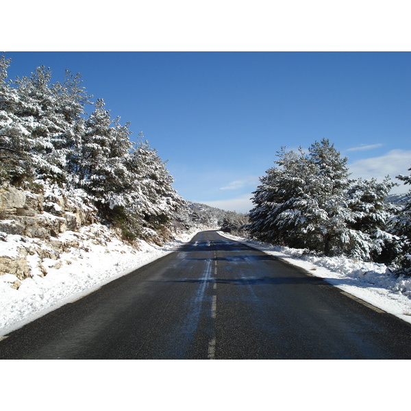 รูปถ่าย ฝรั่งเศส(France) ถนนจากกูร์เซกูลไปเกรโอลีแยร์-เล-เนจ(Coursegoule to Greolieres les neiges road) 2007-01 73