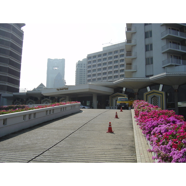 รูปถ่าย ไทย(Thailand) กรุงเทพมหานคร(Bangkok) โรงแรมดุสิตธานี(Dusit Tani Hotel) 2005-12 29