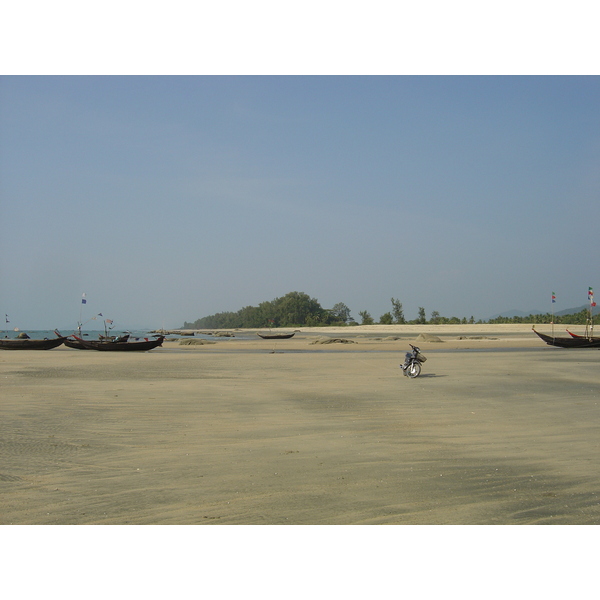 รูปถ่าย พม่า(Myanmar) หาดหม่องมะกัน(Maungmagan beach) 2005-01 0