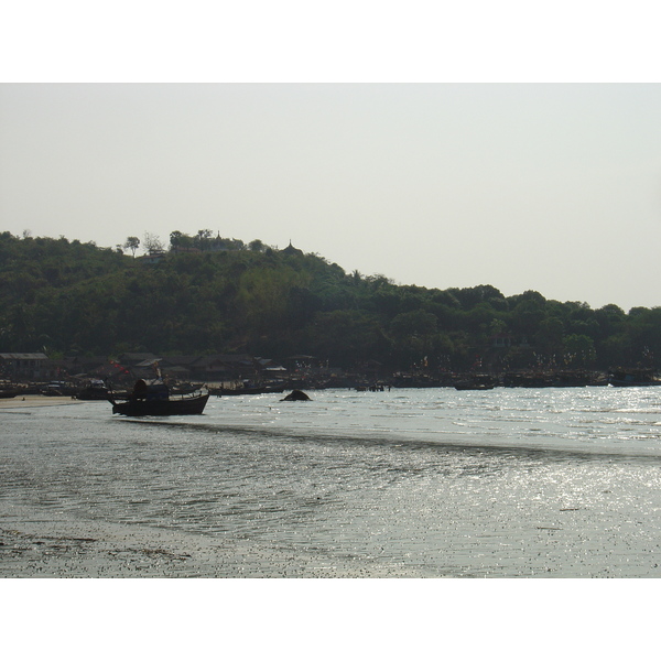รูปถ่าย พม่า(Myanmar) หาดหม่องมะกัน(Maungmagan beach) 2005-01 18