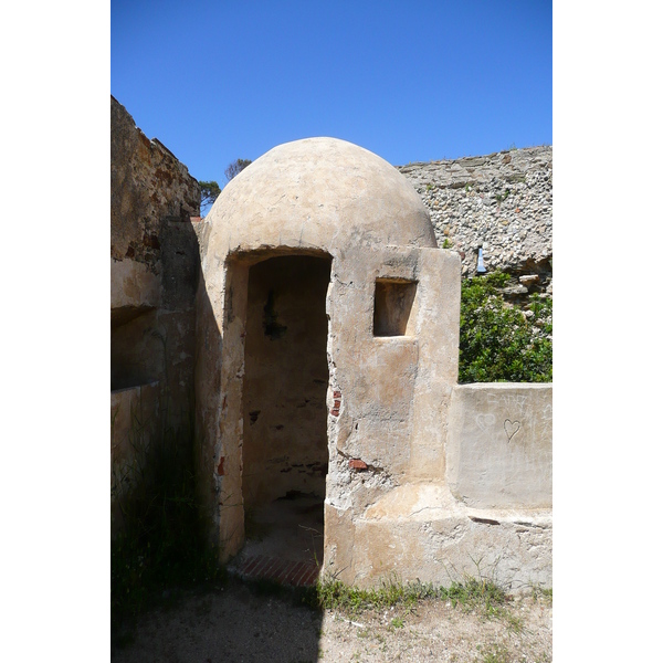 รูปถ่าย ฝรั่งเศส(France) เกาะปอร์เกอรอล(Porquerolles Island) แหลมเลอแก็ง(Pointe du Lequin) 2008-05 13