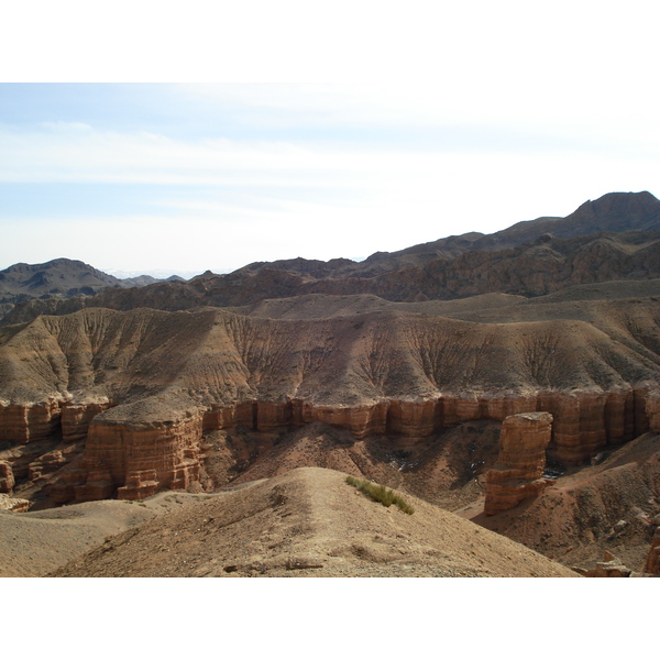 รูปถ่าย คาซัคสถาน(Kazakhstan) หุบผาชารึน(Charyn Canyon) 2007-03 196