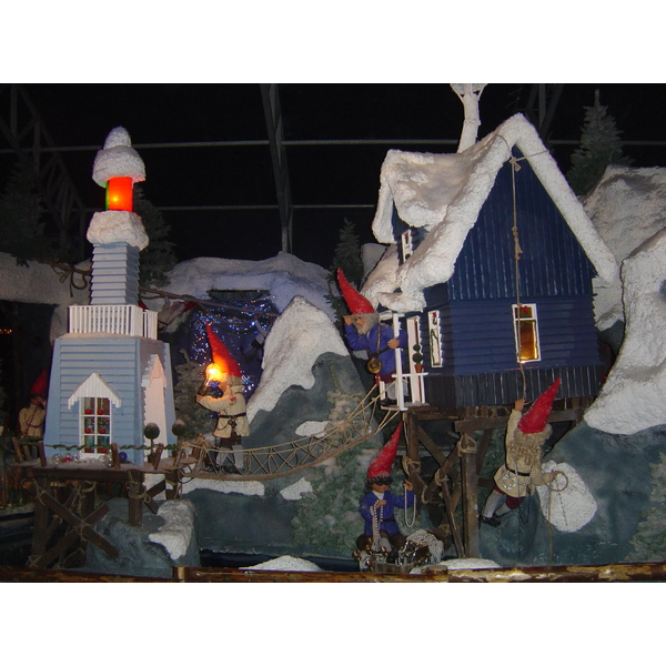 รูปถ่าย เดนมาร์ก(Denmark) โคเปนเฮเกน(Copenhagen) สวนสาธารณะทิโวลี(Tivoli Park) 2004-11 21
