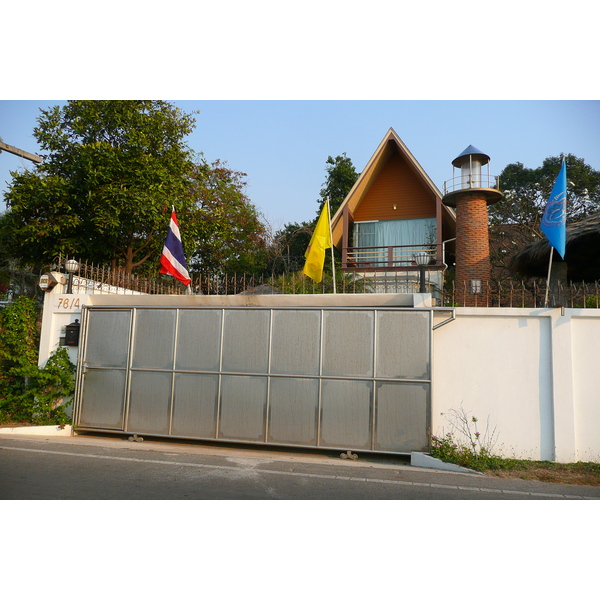 รูปถ่าย ไทย(Thailand) ชลบุรี(Chonburi) บางเสร่(Bang Saray) 2008-01 76