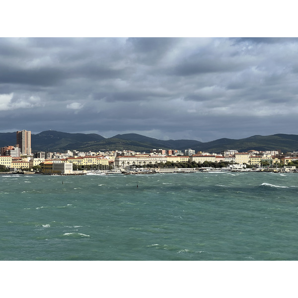 รูปถ่าย อิตาลี(Italy) ลีวอร์โน(Livorno) 2021-09 16
