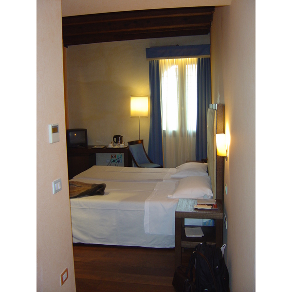 รูปถ่าย อิตาลี(Italy) เวนีส(Venice) โรงแรมซาลาเดโก พาเลซ(Saladego Palace Hotel) 2005-03 14