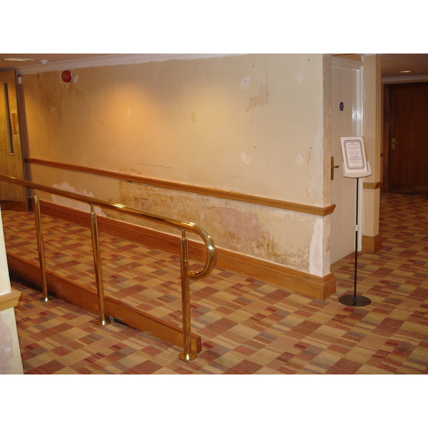 รูปถ่าย อังกฤษ(United Kingdom) แบรคเนล์ล(Bracknell) โรงแรมฮิลตัน(Hilton Hotel) 2006-10 0