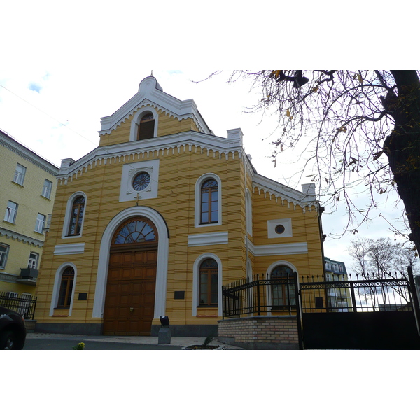 รูปถ่าย ยูเครน(Ukraine) เคียฟ(Kiev) ลีปกี้(Lypky) 2007-11 26