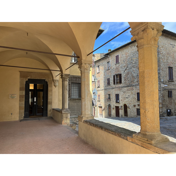 รูปถ่าย อิตาลี(Italy) วอลแตร์รา(Volterra) 2021-09 74