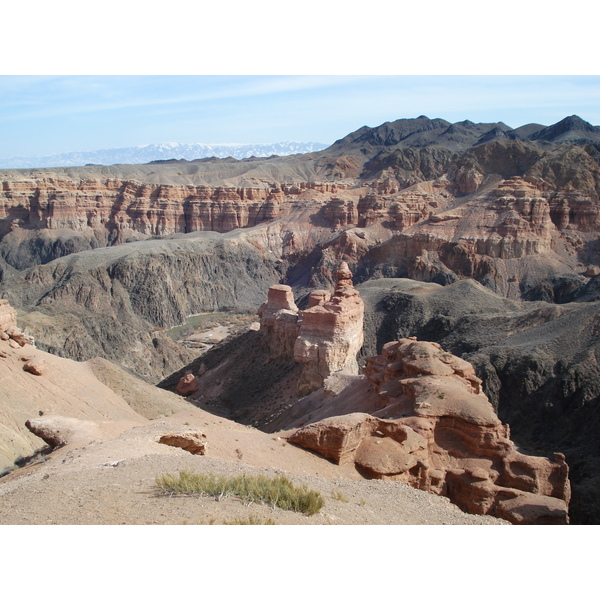 รูปถ่าย คาซัคสถาน(Kazakhstan) หุบผาชารึน(Charyn Canyon) 2007-03 16