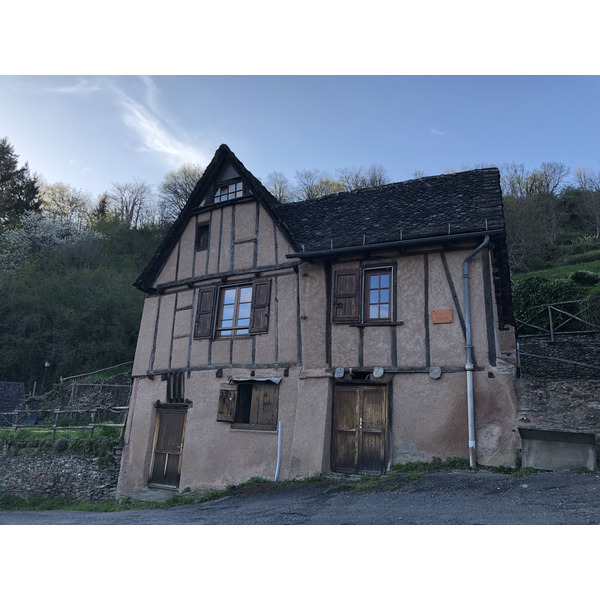 รูปถ่าย ฝรั่งเศส(France) กงก์(Conques) 2018-04 102