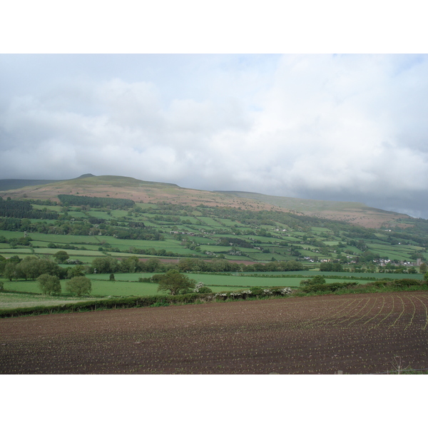 รูปถ่าย อังกฤษ(United Kingdom) อุทยานแห่งชาติเบรคอนบีคอนส์(Brecon Beacons National Park) 2006-05 67