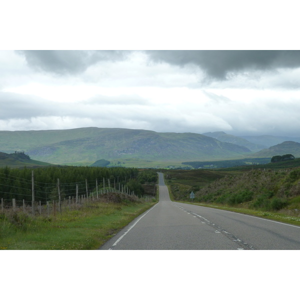 รูปถ่าย อังกฤษ(United Kingdom) สกอตแลนด์(Scotland) ถนนจากฟอร์เรสไปเอวีมอร์(Forres to Aviemore road) 2011-07 4