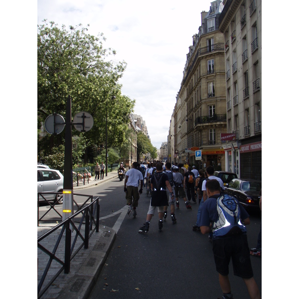 รูปถ่าย ฝรั่งเศส(France) ปารีส(Paris) เล่นสเก็ตในปารีส(Randonnee Roller et Coquillages) 2007-07 132