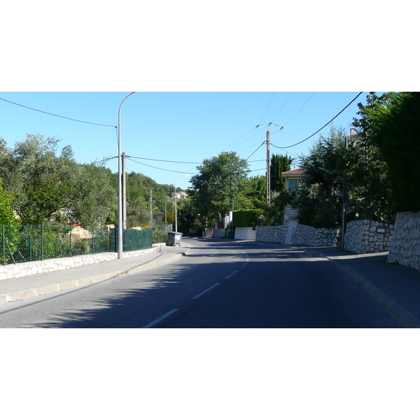 รูปถ่าย ฝรั่งเศส(France) ลาโกด(La Gaude) 2007-07 18