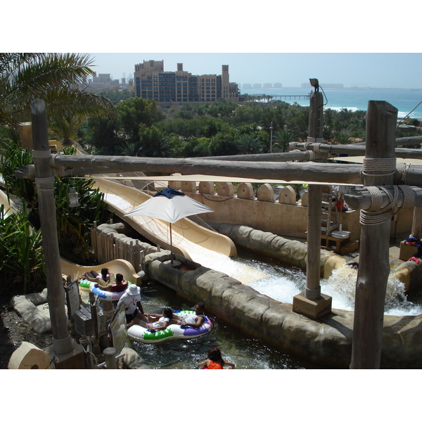 รูปถ่าย สหรัฐอาหรับเอมิเรตส์(United Arab Emirates) ดูไบ(Dubai) สวนน้ำไวลด์วาดี(Wild Wadi) 2007-03 0