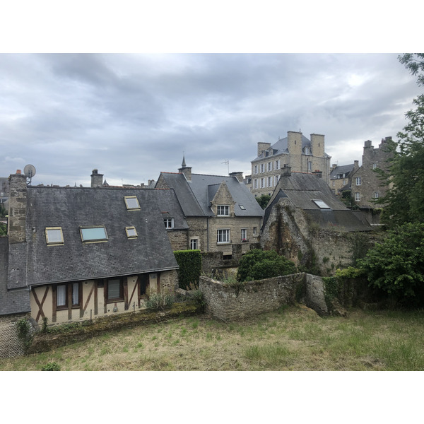รูปถ่าย ฝรั่งเศส(France) ดีน็อง(Dinan) 2020-06 39