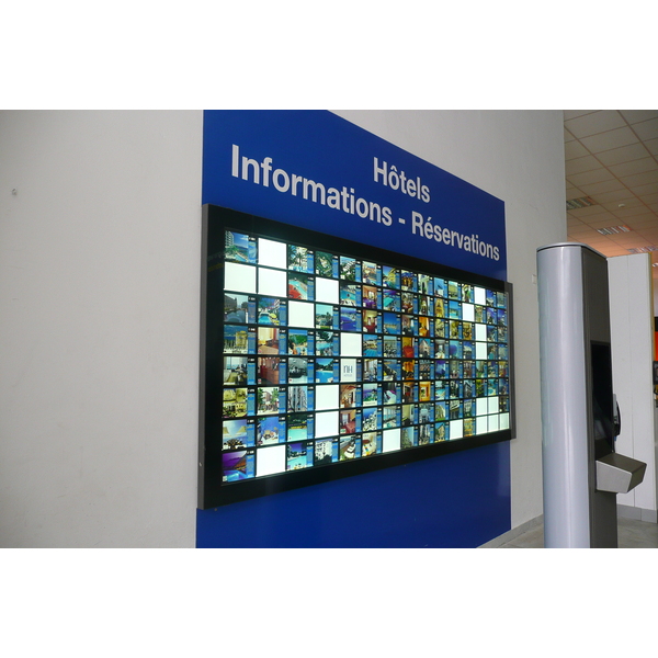 รูปถ่าย ฝรั่งเศส(France) ท่าอากาศยานนีซ(Nice Airport) 2008-04 10