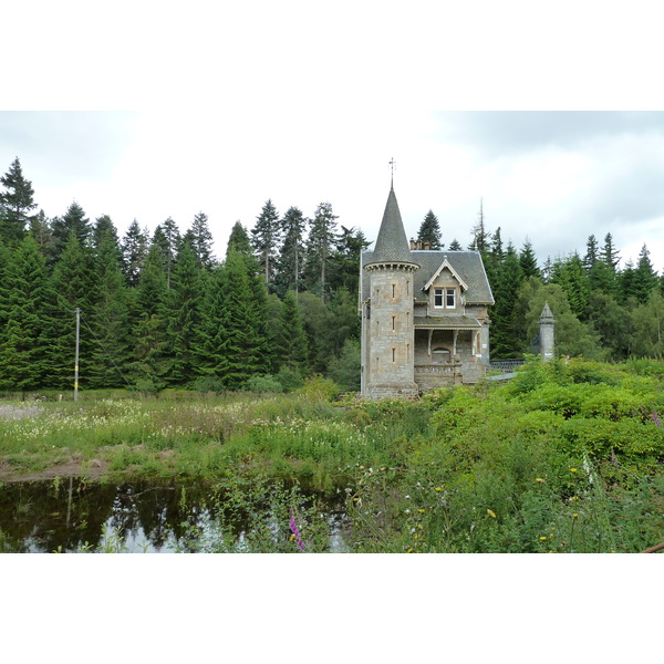 รูปถ่าย อังกฤษ(United Kingdom) สกอตแลนด์(Scotland) ถนนจากเอวีมอร์ไปทะเลสาบลอคลากัน(Aviemore to Loch Laggan road) 2011-07 12