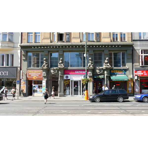 รูปถ่าย สาธารณรัฐเช็ก(Czech Republic) ปราก(Prague) นาโรดนี(Narodni) 2007-07 9