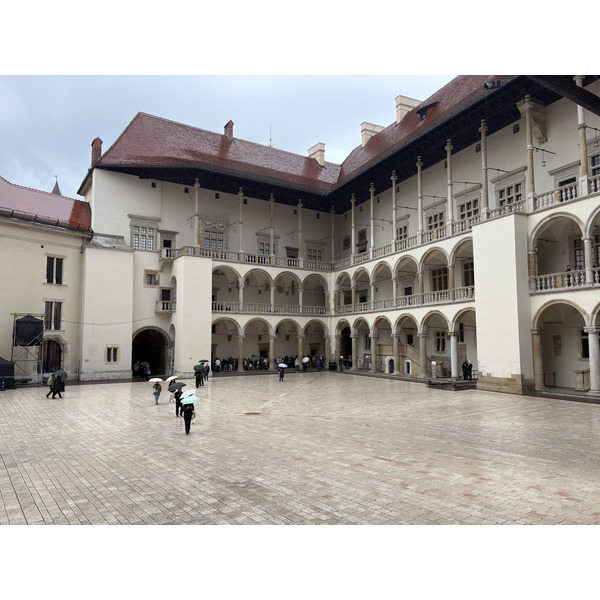 รูปถ่าย โปแลนด์(Poland) คราคูฟ(Krakow) ปราสาทวาเวล(Wawel castle) 2026-09 411