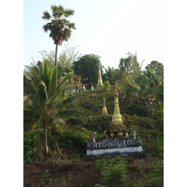 รูปถ่าย พม่า(Myanmar) ถนนจากทวายไปหาดหม่องมะกัน(Road from Dawei to Maungmagan beach) 2005-01 38