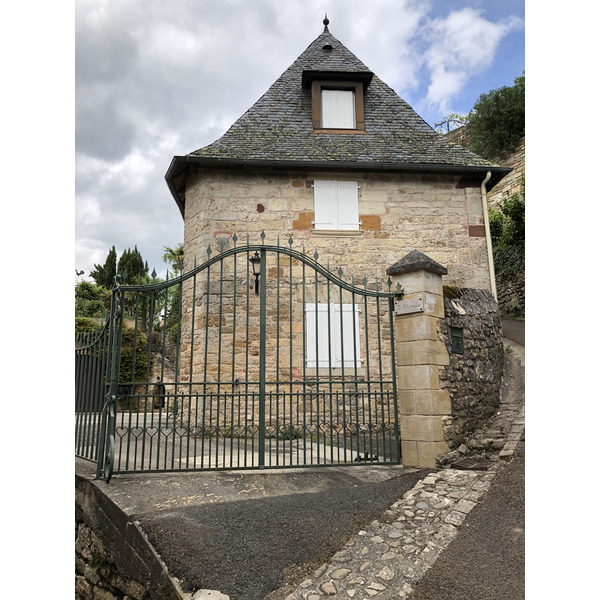 รูปถ่าย ฝรั่งเศส(France) ตูแรน(Turenne) 2018-04 55