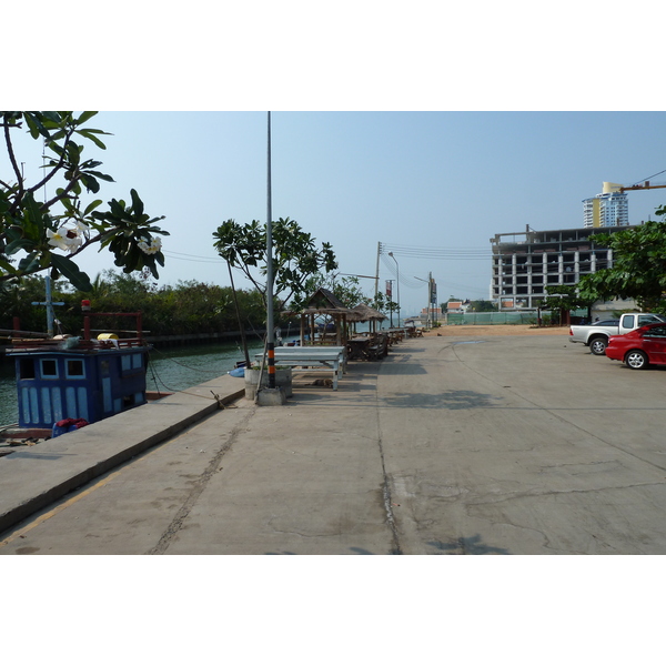 รูปถ่าย ไทย(Thailand) นาจอมเทียน(Na Jomtien) 2011-02 7