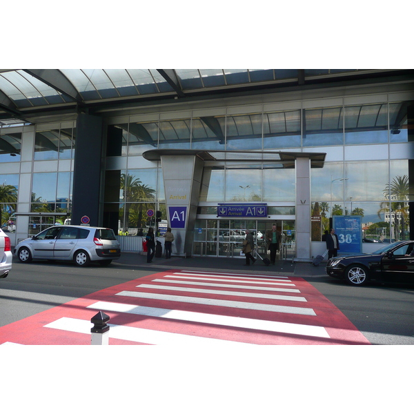 รูปถ่าย ฝรั่งเศส(France) ท่าอากาศยานนีซ(Nice Airport) 2008-04 22