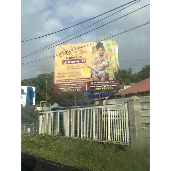 รูปถ่าย กวาเดอลูป(Guadeloupe) ปวงต์-อา-ปีตร์(Pointe a Pitre) 2021-02 3