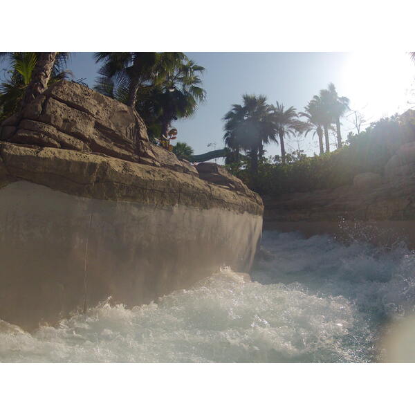 รูปถ่าย สหรัฐอาหรับเอมิเรตส์(United Arab Emirates) ดูไบ(Dubai) สวนน้ำอควาเวนเจอร์ ดูไบ(Dubai Aquaventure) 2012-01 31
