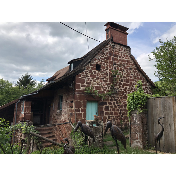 รูปถ่าย ฝรั่งเศส(France) กอลงฌ์-ลา-รูฌ(Collonges la Rouge) 2018-04 60