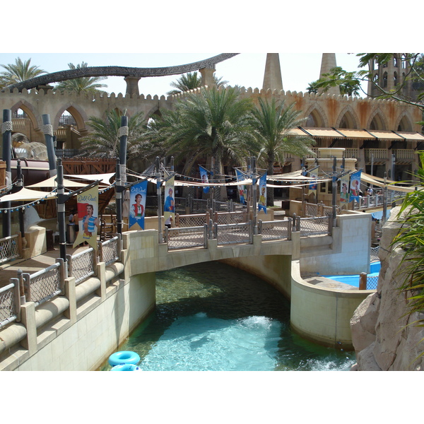 รูปถ่าย สหรัฐอาหรับเอมิเรตส์(United Arab Emirates) ดูไบ(Dubai) สวนน้ำไวลด์วาดี(Wild Wadi) 2007-03 140