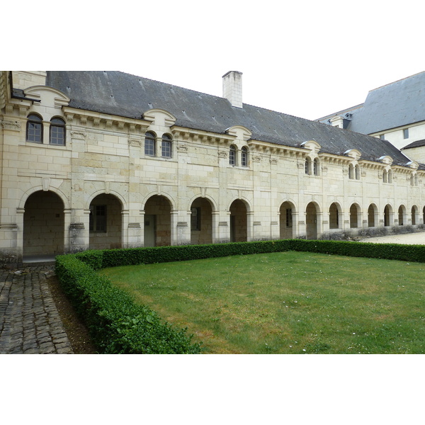รูปถ่าย ฝรั่งเศส(France) ฟงเตอโวร์(Fontevraud) 2011-05 140