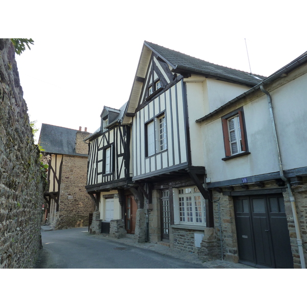 รูปถ่าย ฝรั่งเศส(France) ฟูแฌร์(Fougeres) 2010-04 70