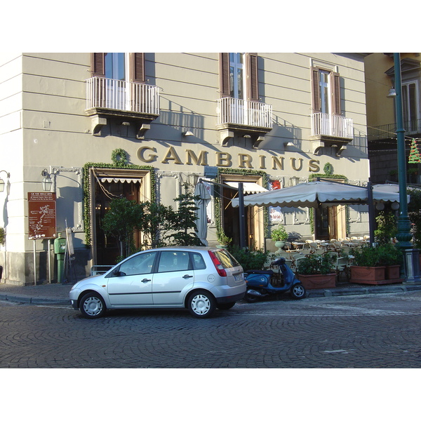 รูปถ่าย อิตาลี(Italy) นาโปลี(Naples) 2004-11 31