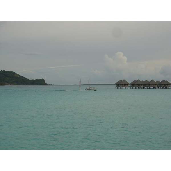 รูปถ่าย เฟรนช์โพลี่นีเซีย(Polynesia) โรงแรมเลอเมอริเดียน โบราโบรา(Meridien Bora Bora Hotel) 2006-04 91